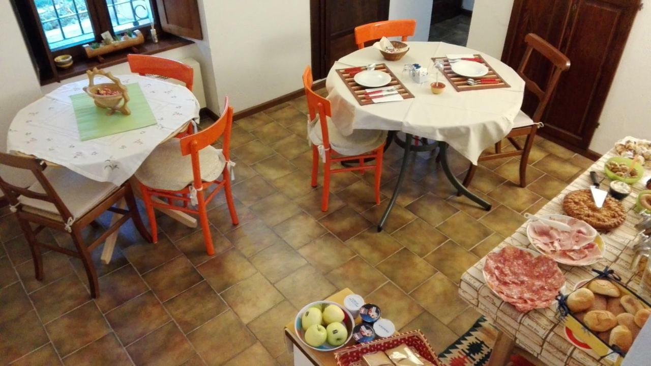 San Rocco Di Villa Di Isola D'Asti Buitenkant foto