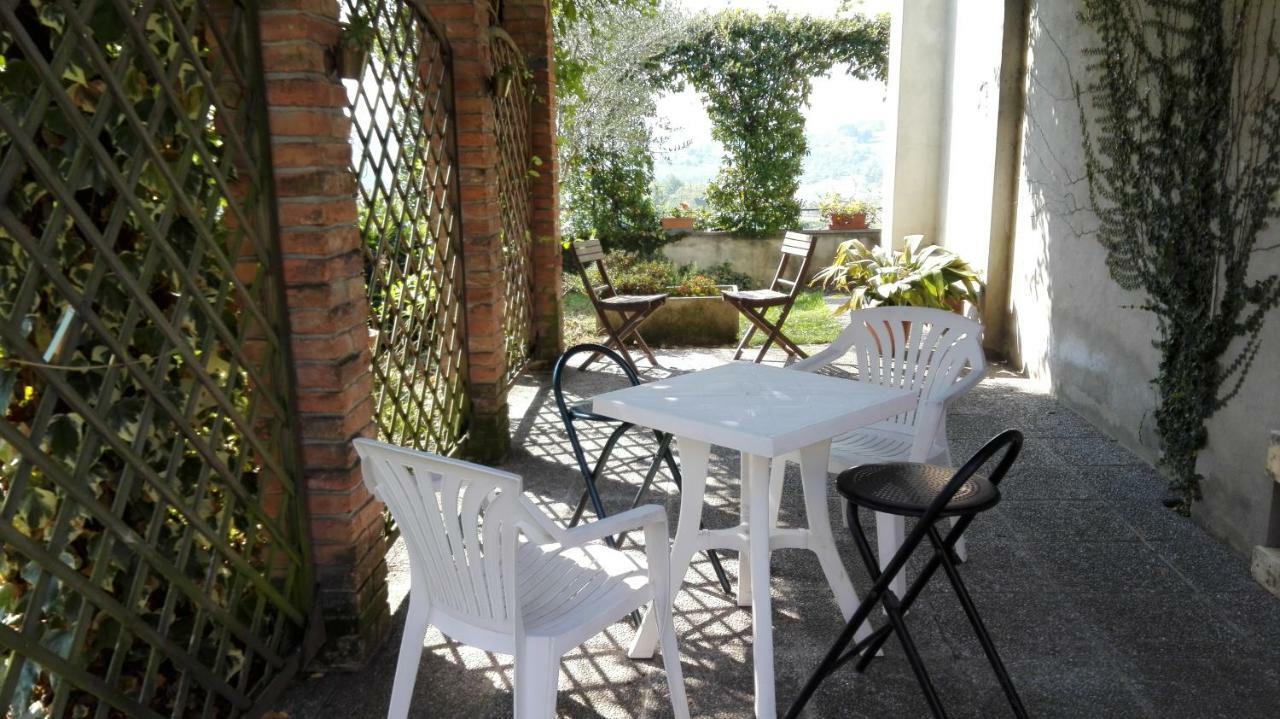 San Rocco Di Villa Di Isola D'Asti Buitenkant foto